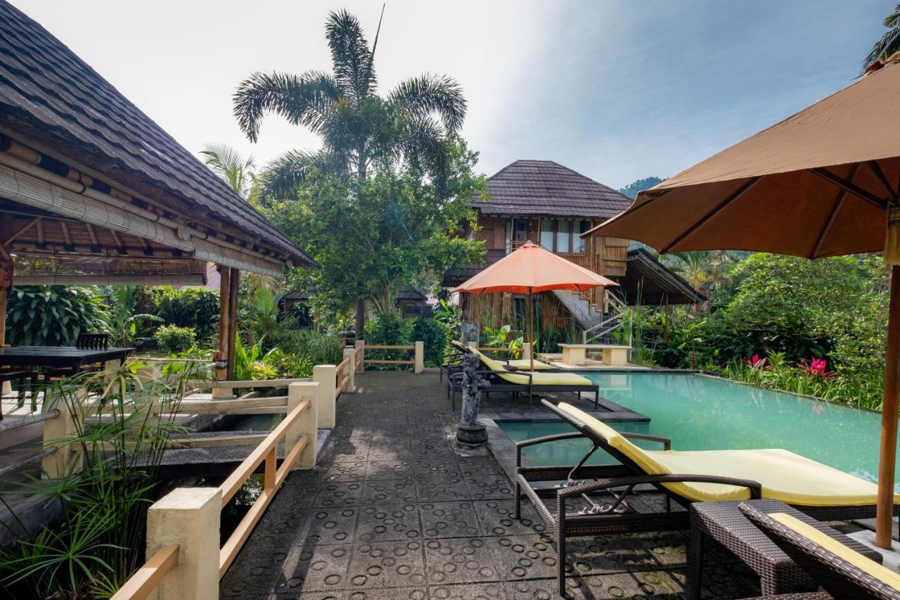 วิลลามานัค Hotel ซีงาราจา ภายนอก รูปภาพ