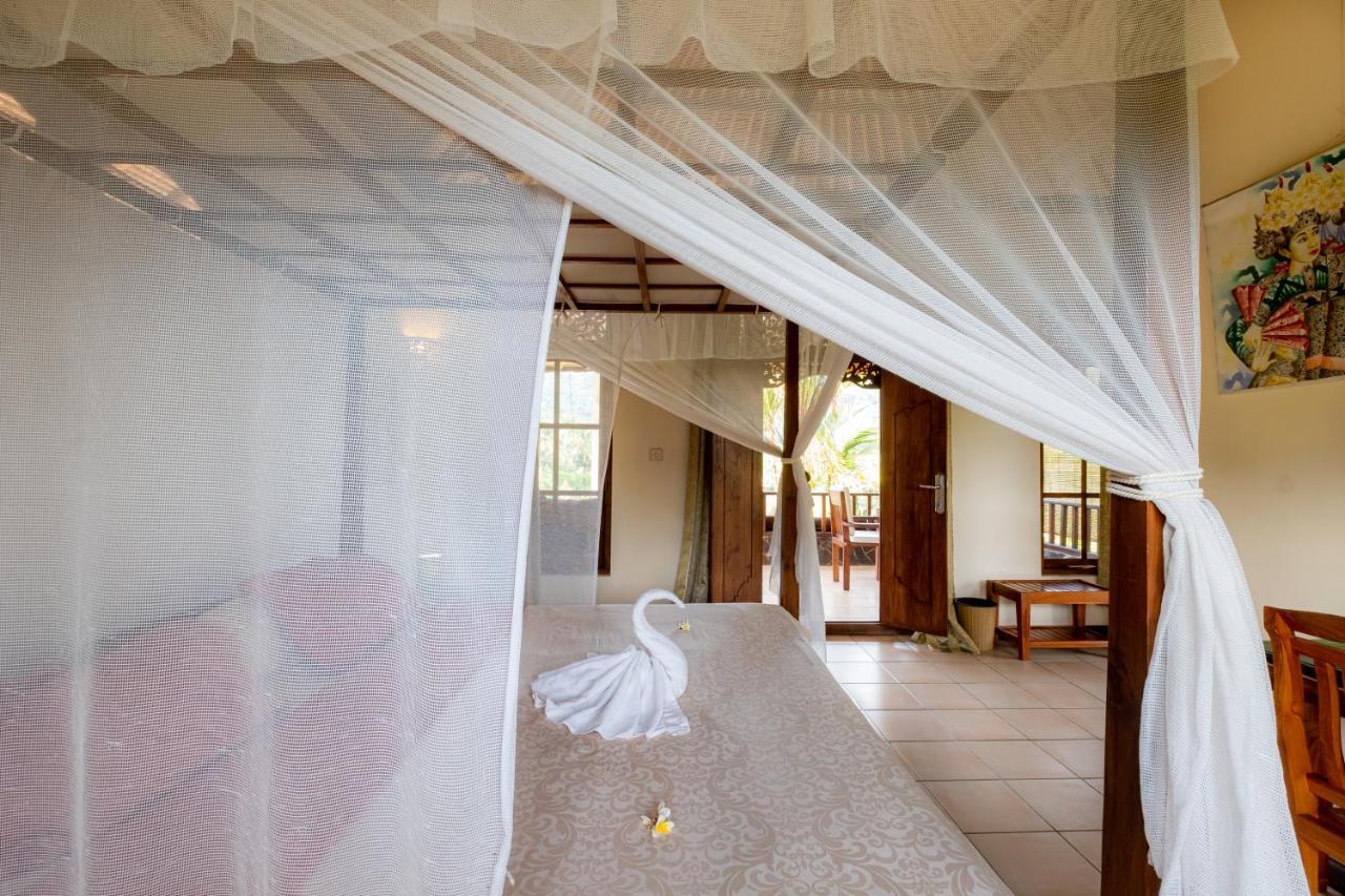 วิลลามานัค Hotel ซีงาราจา ภายนอก รูปภาพ