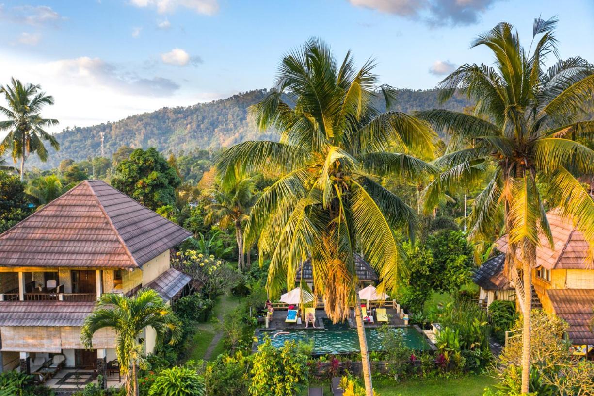 วิลลามานัค Hotel ซีงาราจา ภายนอก รูปภาพ